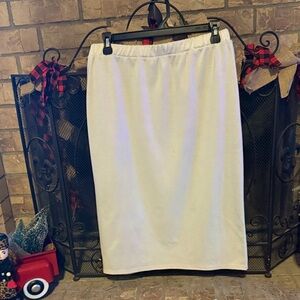 Moa Moa Classic White Midi Skirt